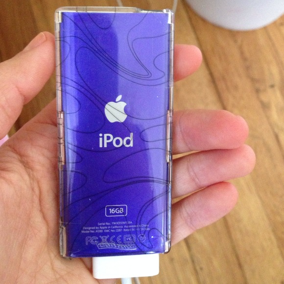 iPod mini color. Purple. Perfect condition. - Picture 2 of 4