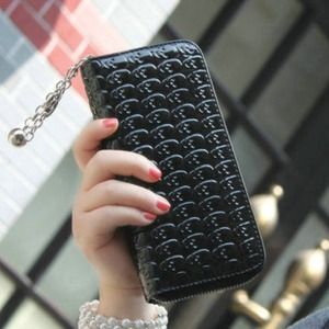 Zip continental wallet