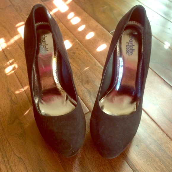 ✂️HOLD✂️Black high heel pumps