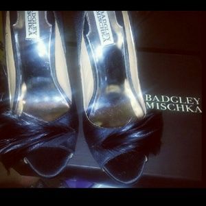 Badgley mischka size 10