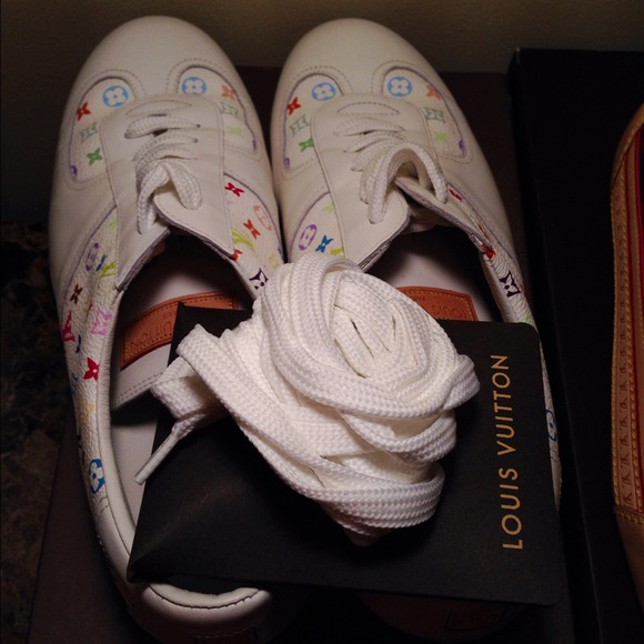 SOLD ON EBAY !Women's Louis Vuitton  sneakers - Picture 4 of 4