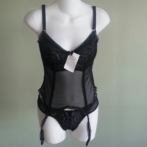 Bustier and G-string set