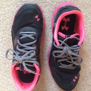 Under Armour Tennis Shoes