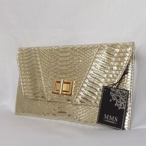 Fashion Gold Clutch Twisted Closure
