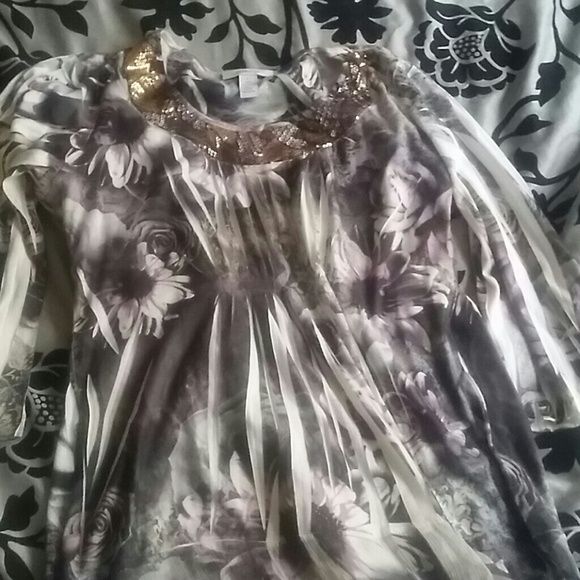 Top - Picture 2 of 2