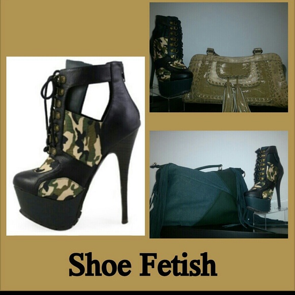 Camouflage Ankle Booties