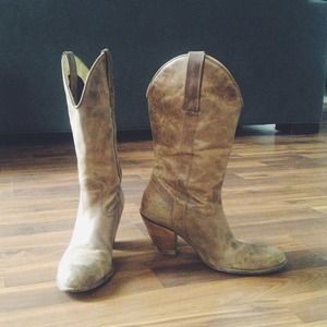 Jessica Simpson Cowboy Boots
