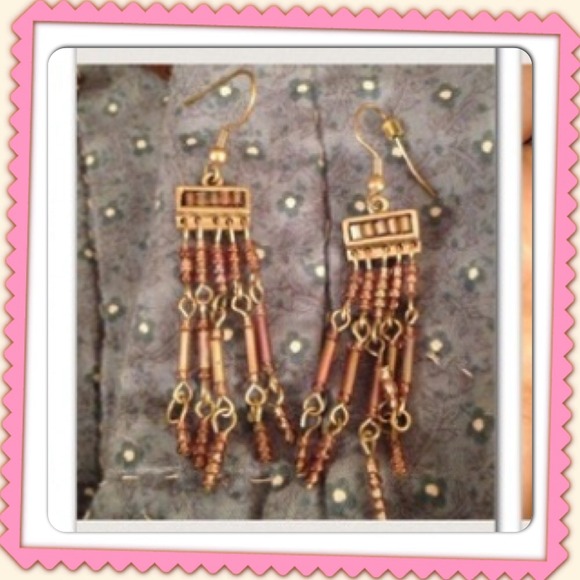 👛👓earring bundle👓👛 - Picture 2 of 2