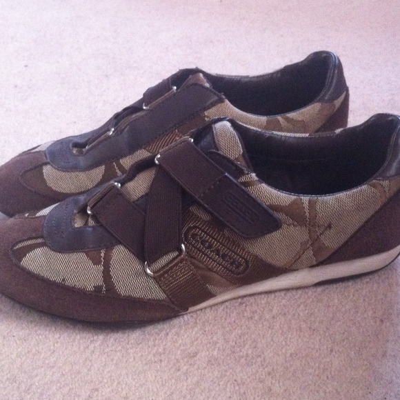 Coach Kyra Fashion Sneakers