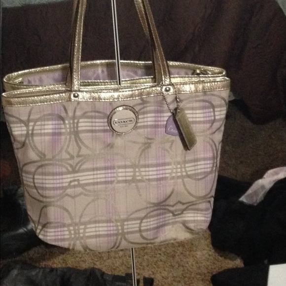 Like new Coach Purse