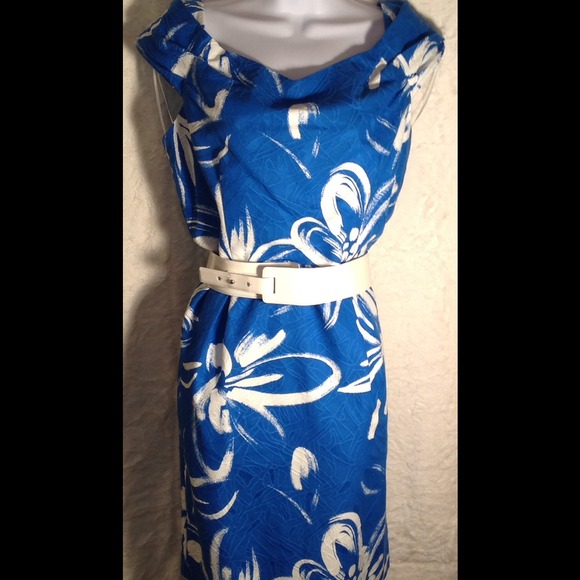 🍷PRETTY COCKTAIL DRESS🍷 - Picture 2 of 4