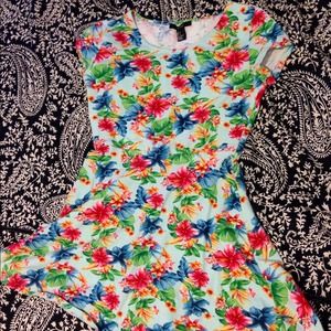 🚫TRADED🚫 Hawaiian skater dress