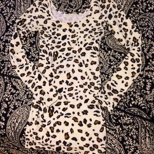 Leopard dress WITH beige leather jacket☺️