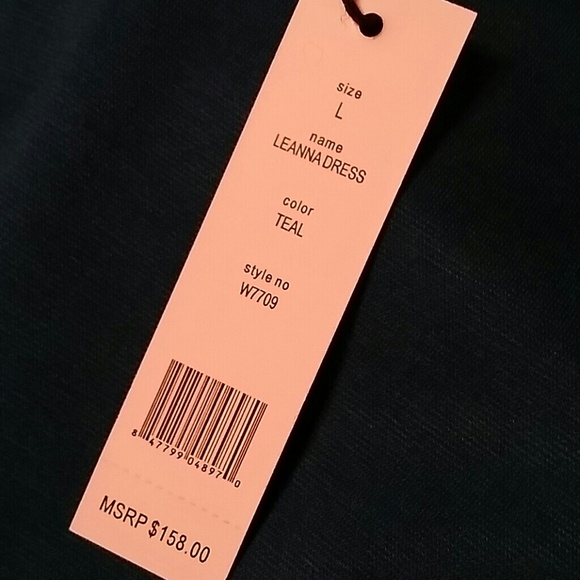 SOLD. Teal business woman - Picture 4 of 4