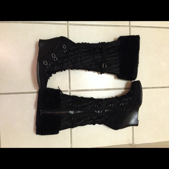 Boots - Picture 2 of 3