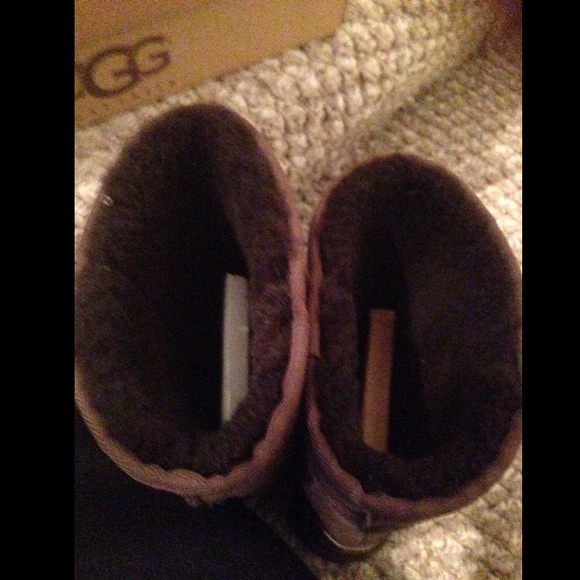 Tall Chocolate brown Ugg! Authentic! - Picture 3 of 4