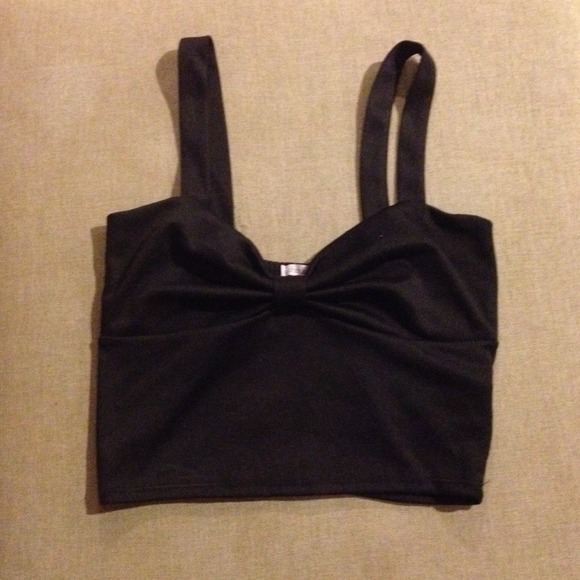 🚫sold🚫Black crop top size small - Picture 1 of 1