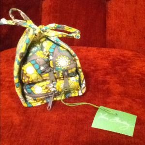 Vera Bradley All Wrapped Up Travel Clutch