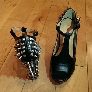 Open Toe Spiky Heels