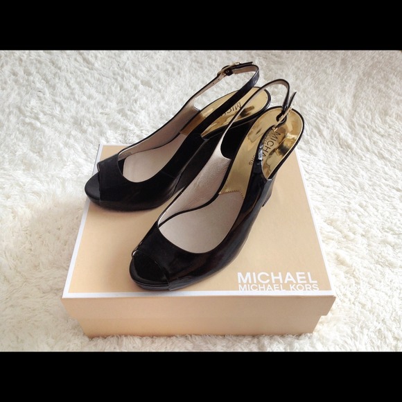 *SOLD* MICHAEL by Michael Kors Wedge Sandals