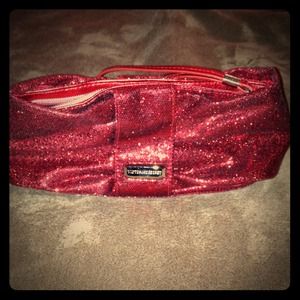 Holiday clutch❤️ ruby red sparkle