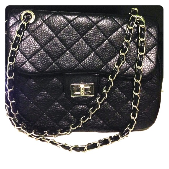 Black Flap Side Bag