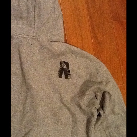 🚫SOLD🚫🌺ROXY sequined zip up🌺 - Picture 3 of 3