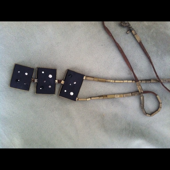 Necklace - Picture 2 of 4