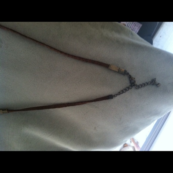 Necklace - Picture 3 of 4