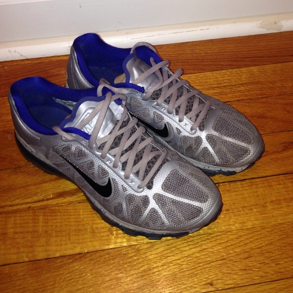 Nike Shoes - Nike Air Max Sneakers