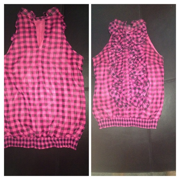 Fusia and black ruffle top