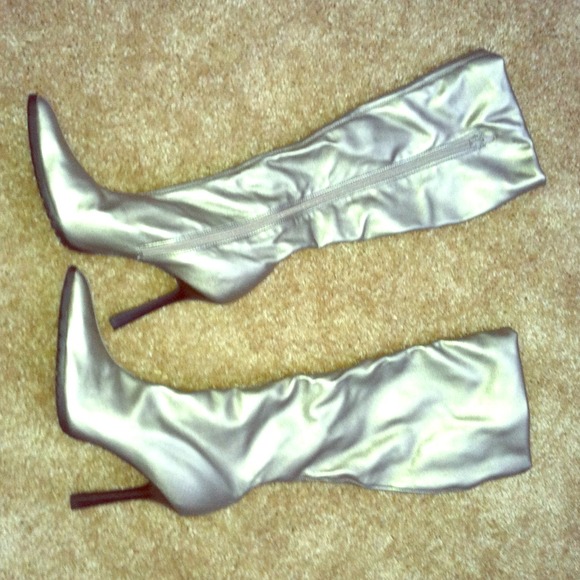 New! Steve Madden knee high boots
