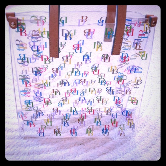 Authentic clear Dooney & Bourke bag!!! ⭐️