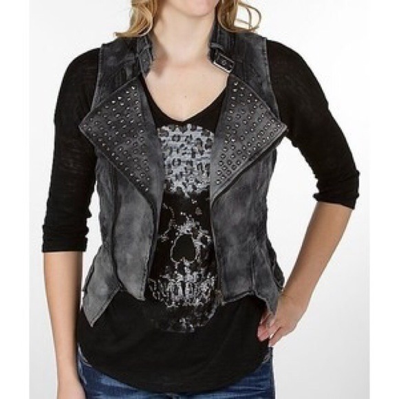 Host Pick•Asymmetrical Moto Vest - Picture 4 of 4