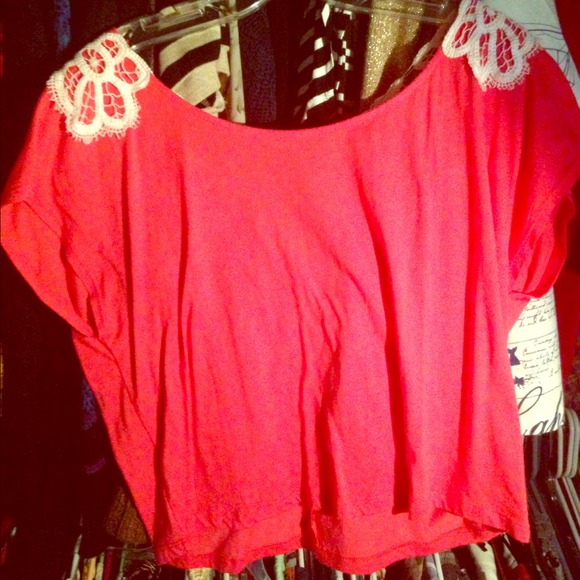 Forever 21 M salmon shirt