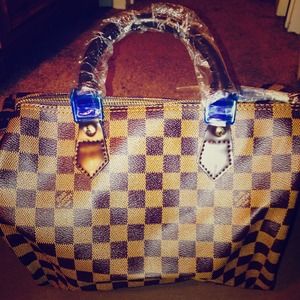 Great bag : bundle for  shells0426