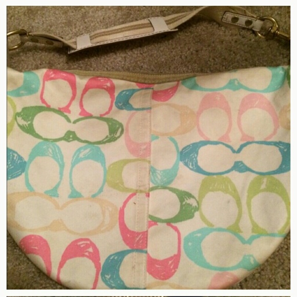 COACH Hampton's Weekender Bag - Picture 3 of 3