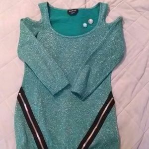 bebe sweater