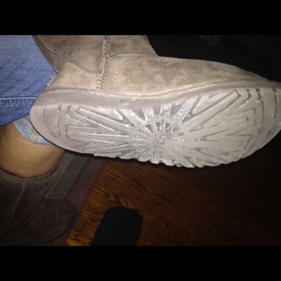 💥Authentic UGGS 💥 - Picture 3 of 4