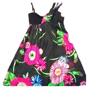 Bebe sumer dress