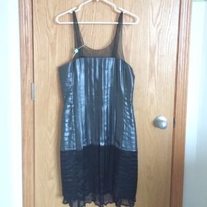 *SOLD* NWT! Gardem SS '08 Gray/Black pleated dress