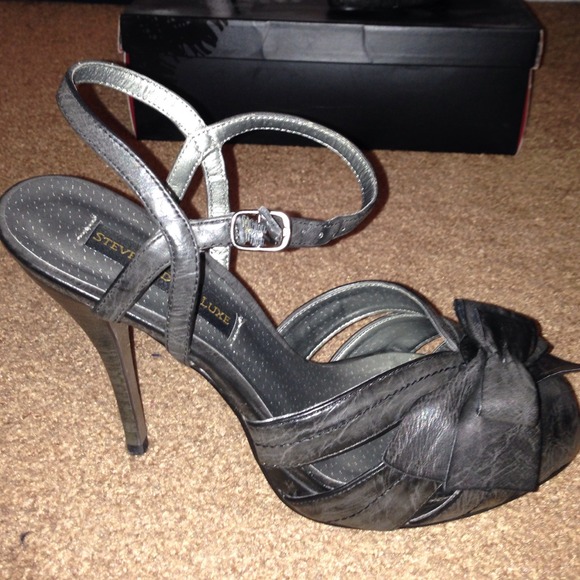 Steve Madden Luxe Heels sz 9 - Picture 2 of 3