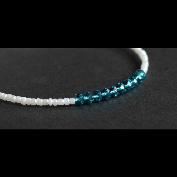 Elegant Swarovski crystals bracelet or armlet - Picture 4 of 4