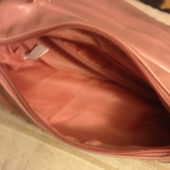 Pink beautiful purse - Picture 4 of 4