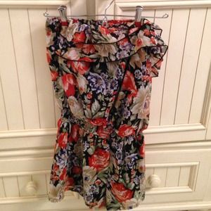 Strapless floral romper