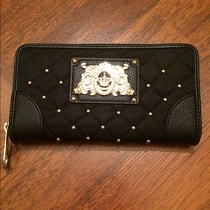 Quilted Nylon Continental Zip Wallet