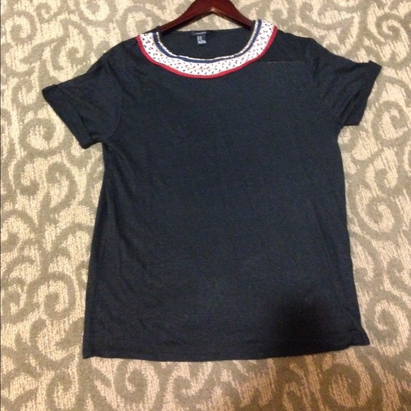 NWOT Forever 21 Charcoal Decorative neckline Tee
