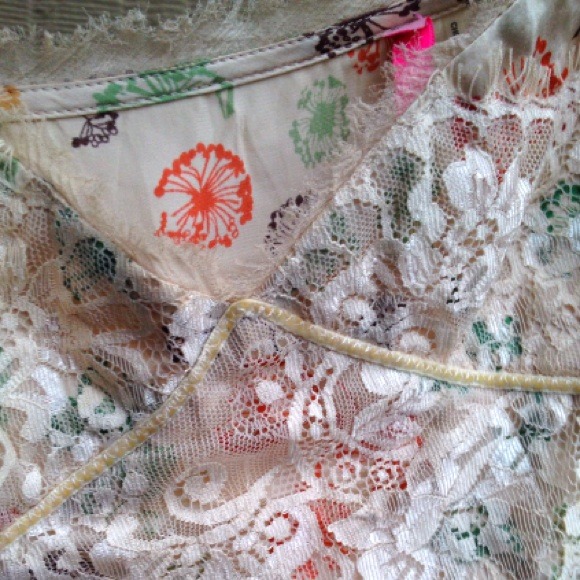 100% Silk Cami🎀