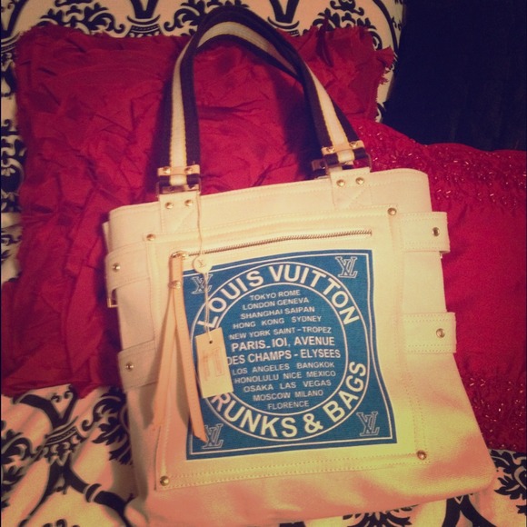 LV Trunks & Bags tote