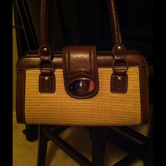 Cute, stylish handbag - Picture 2 of 6
